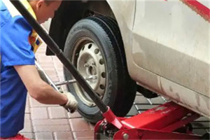 阿拉善右旗附近拖车24小时服务热线电话