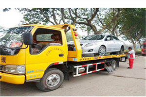 阿拉善右旗附近24小时汽车拖车服务热线