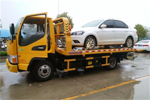 阿拉善右旗附近拖车救援24小时服务热线